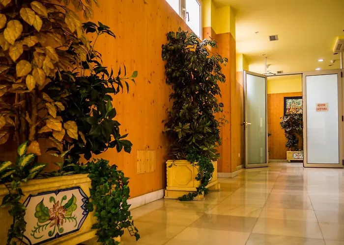 Hotel Bezana Lago