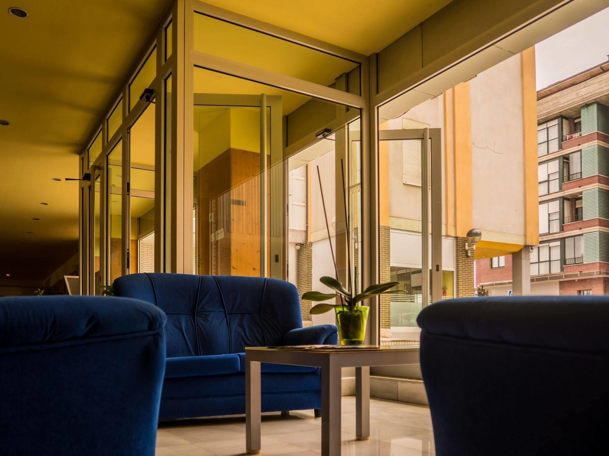 Hotel Bezana